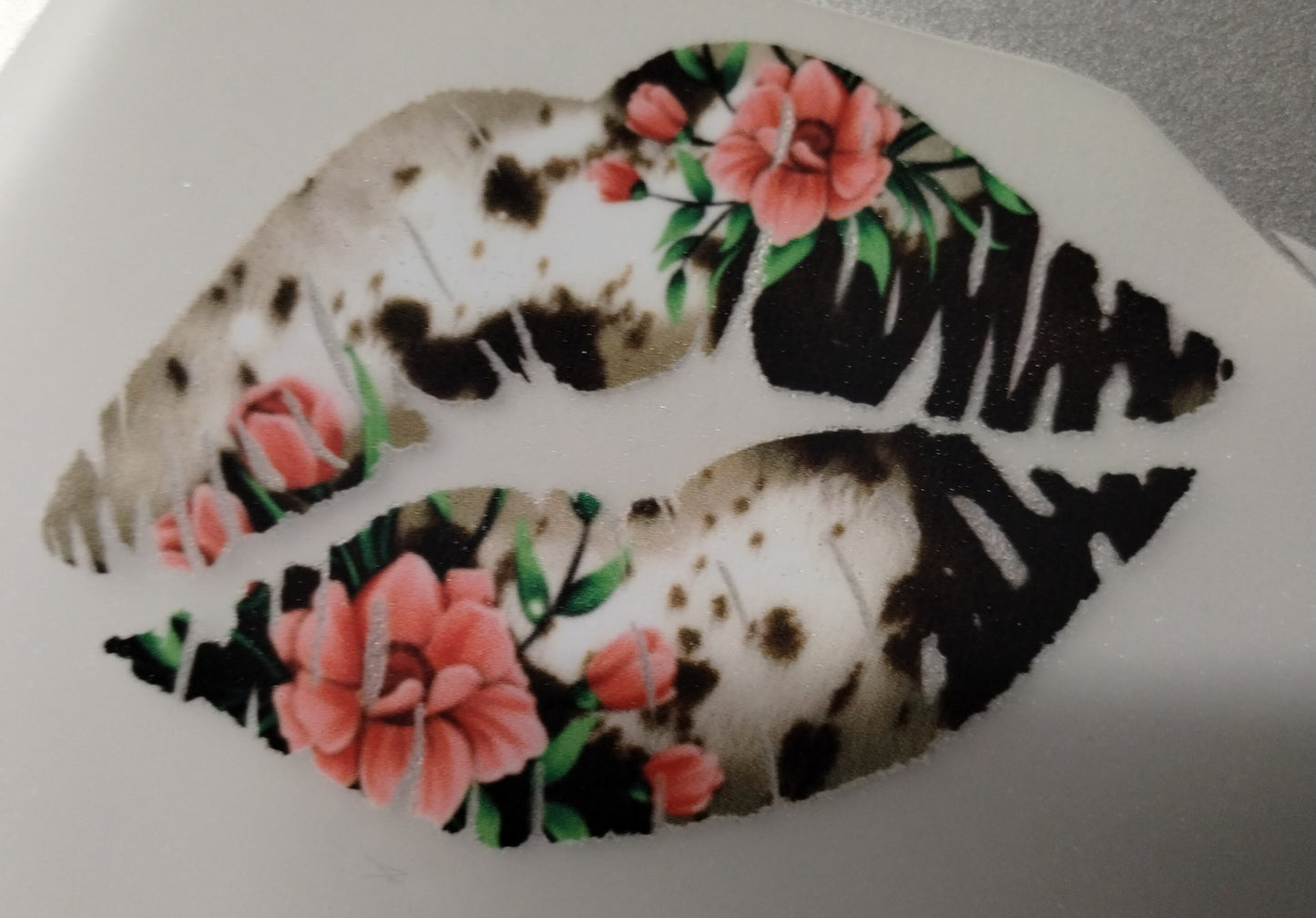 Floral Cowhide Lips Transfer